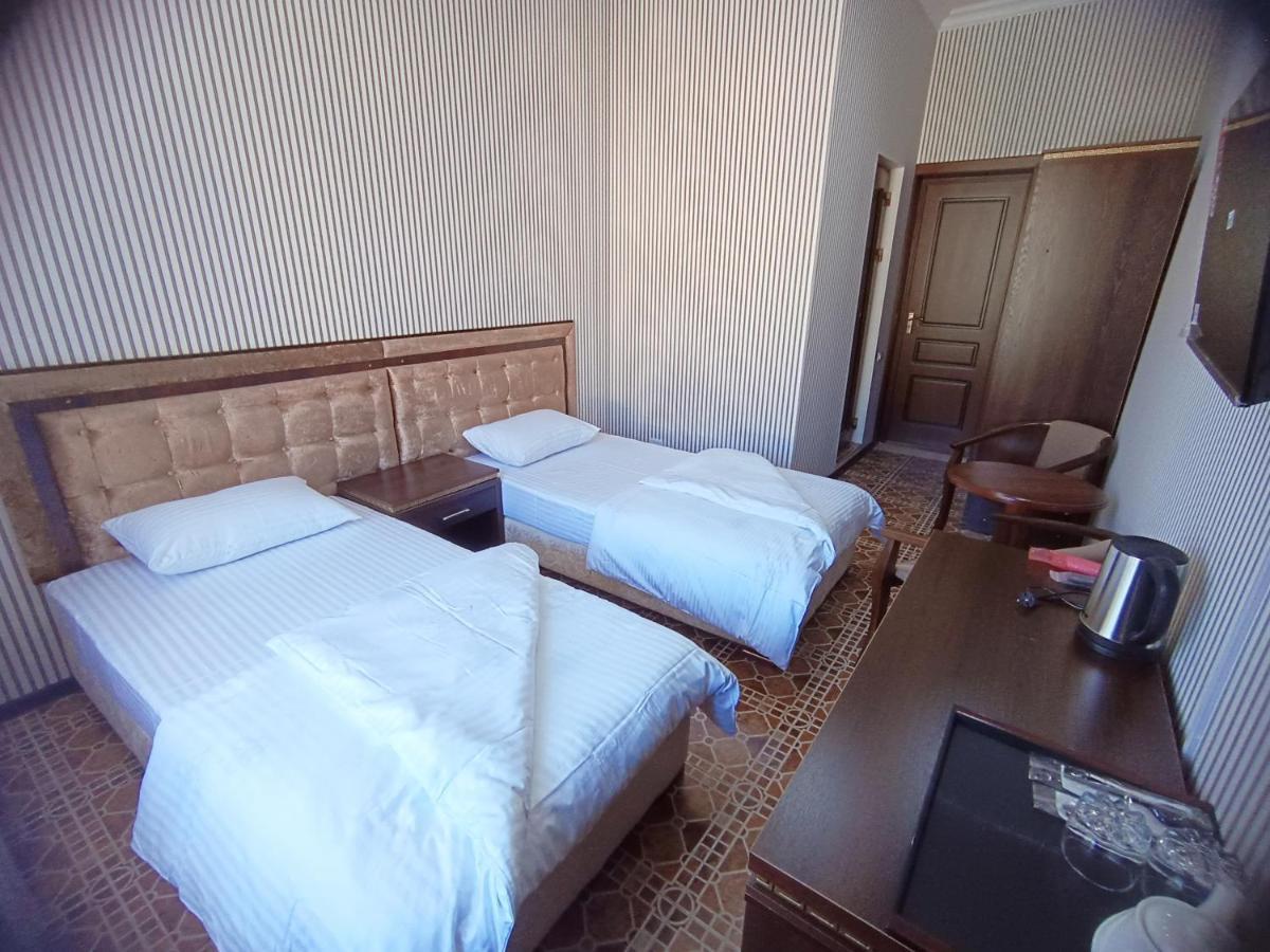 Gold Camel Registan Hotel Самарканд Екстериор снимка