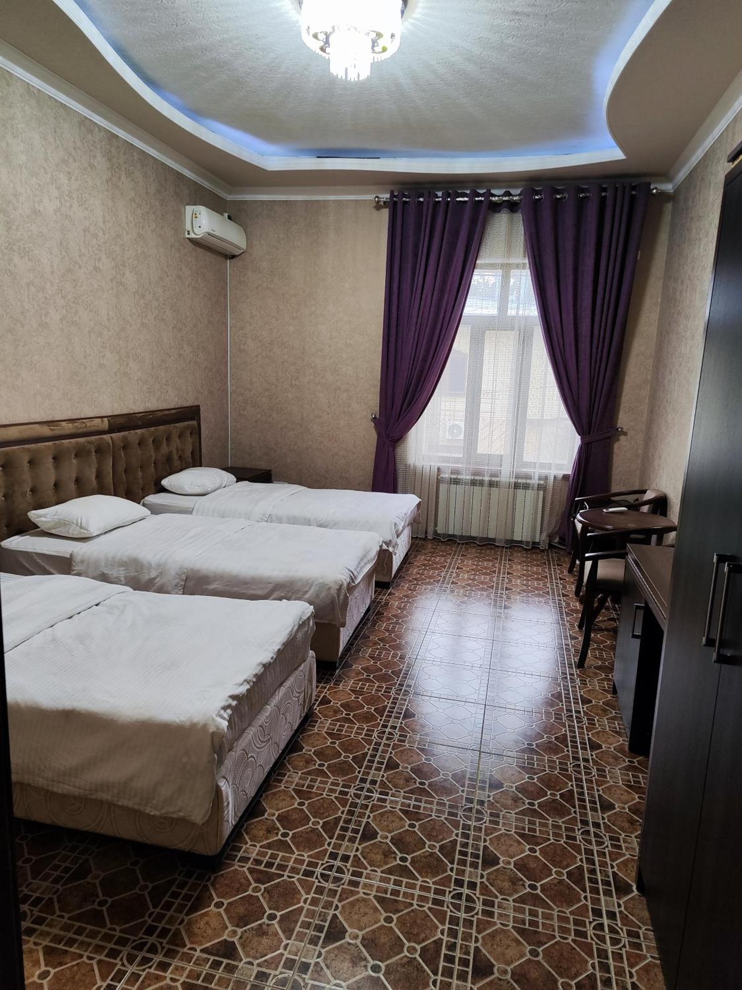 Gold Camel Registan Hotel Самарканд Екстериор снимка