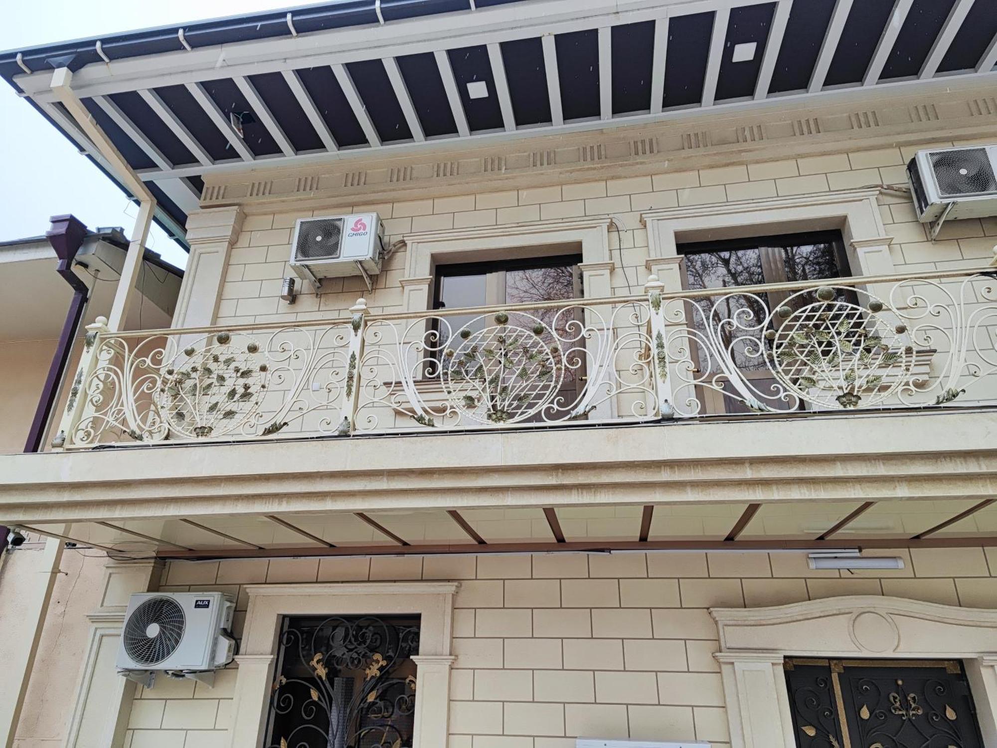 Gold Camel Registan Hotel Самарканд Екстериор снимка