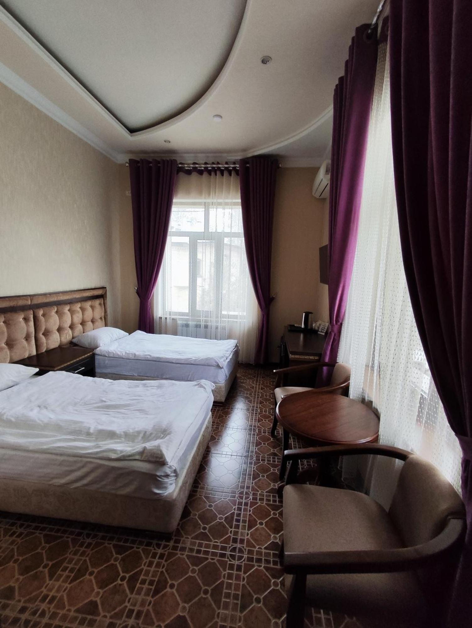 Gold Camel Registan Hotel Самарканд Екстериор снимка